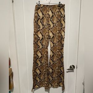 Stretch Bell Bottom Snake Print Pants
